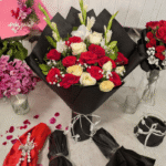 Medium size With English flowers 🌹 &  babybreath bouquet