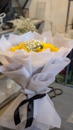 Sunflower Bouquet - Image 4