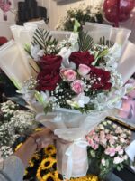 Fully importad flowers 🌹& fully importad bouquet  just for you 😘