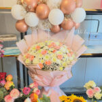 Pink white theam with balloons beautiful bouquet 💐 gift for everyone