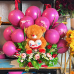 Teddy bear 🧸 with balloons bouquet very very classic 😍 ans decent & beautiful