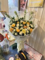 Importad packing & flowers bouquet - Image 2