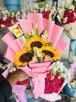 Sunflower bouquet